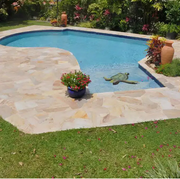 Quarzit Polygonalplatten Auralis für Terrassen je Palette