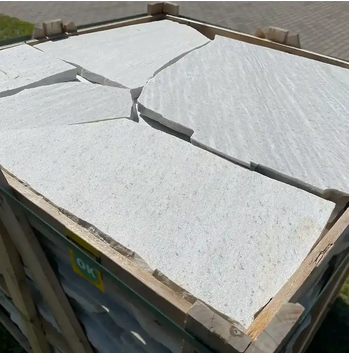 Quarzit Polygonalplatten Polaris für Terrassen je Palette